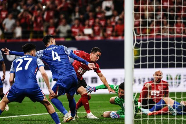 1746362240772044701.jpg 2281812671659376667.jpg